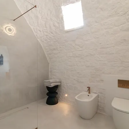 Üdülőközpont Trulli Damari *
