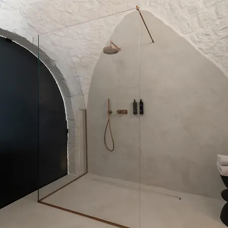 Trulli Damari Üdülőközpont *