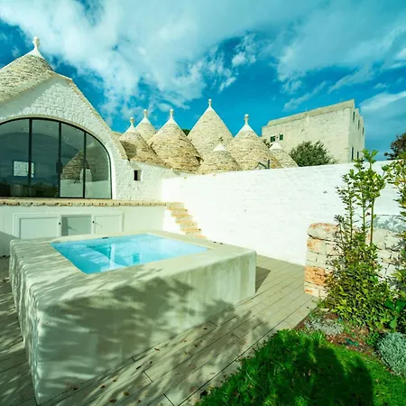 Üdülőközpont Trulli Damari Locorotondo