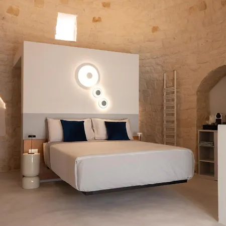 Trulli Damari Locorotondo