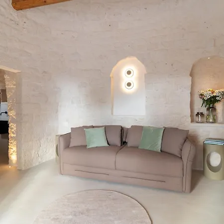 Trulli Damari Locorotondo