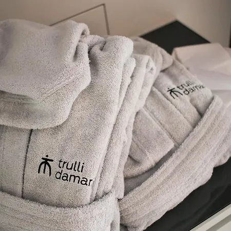 Resort Trulli Damari