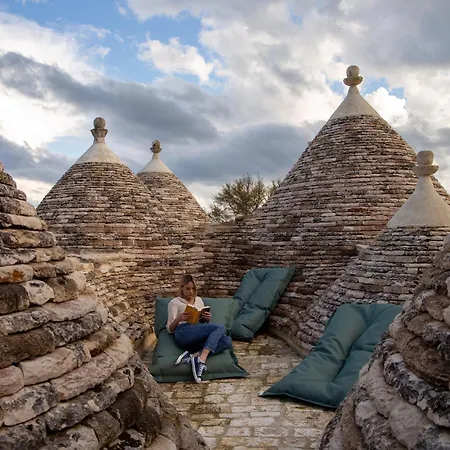Trulli Damari Resort