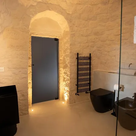 Trulli Damari * Locorotondo