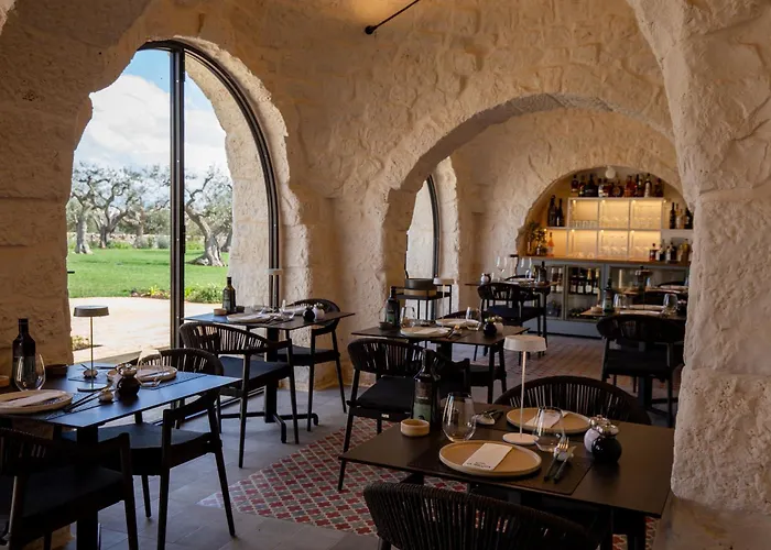 Курортный комплекс Trulli Damari Локоротондо