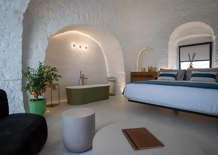 Курортный комплекс Trulli Damari Локоротондо